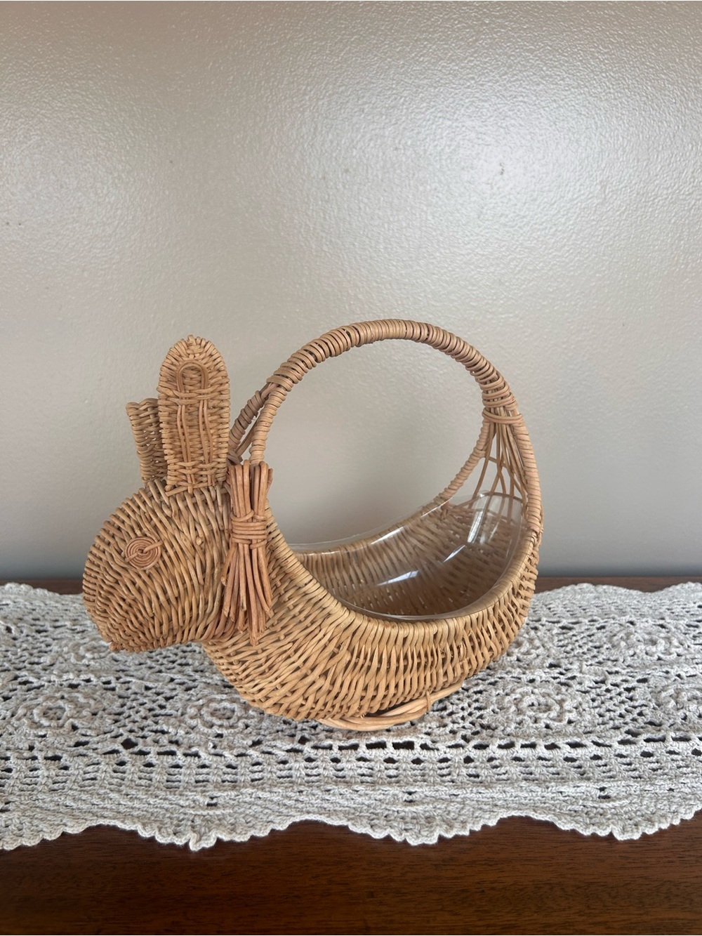Vintage Wicker Rattan Bunny Basket w/Handle and Liner Easter Spring Cottagecore